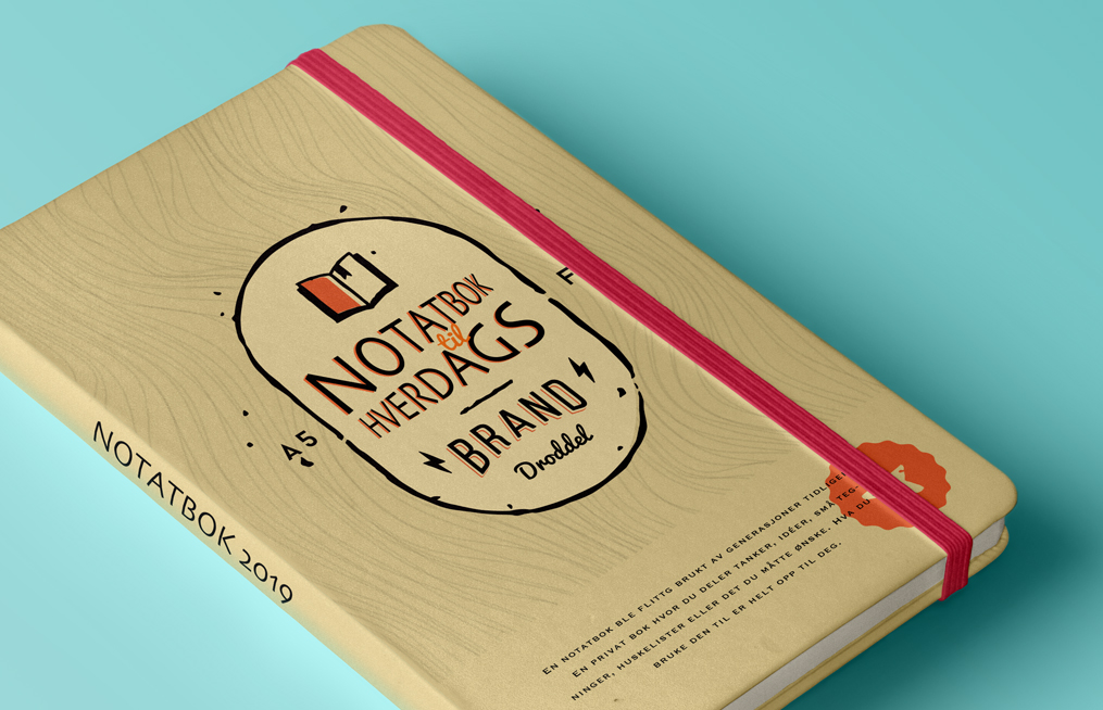 Blokker-notatbok-m-strikk-bilde-2